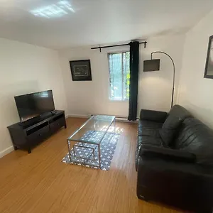  Appartement Village Avec Balcon - 1622b